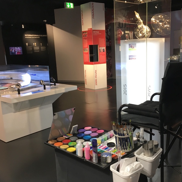Face painting in Munich