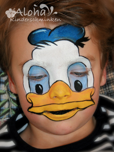 Donald Duck face art for children in a cartoon style
